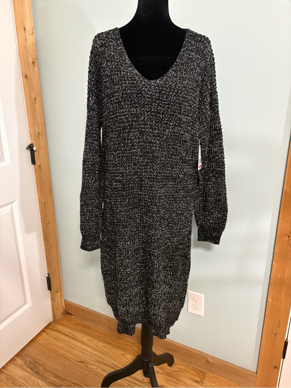 Black Tape Sweater Dress Sz 1X